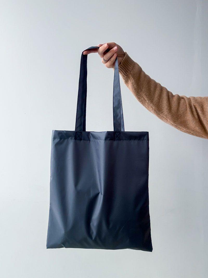 Пласка еко-сумка з водовідштовхувальної тканини - багаторазова шопер-сумка для покупок і повсякденного використання, без друку, розмір: 35см х 38см