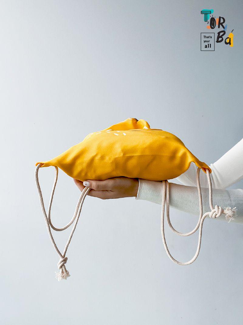 Яскравий жовтий рюкзачок для змінки, без друку, розмір: 30см х 40см