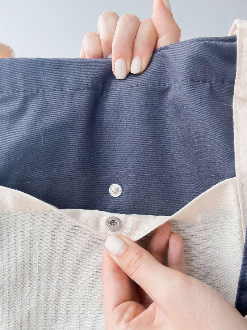 Темно-синя екосумка з довгим регульованим ремінцем і контрастною кишенею - універсальний шопер із бавовни без друку, розмір: 35см х 38см х 7 см