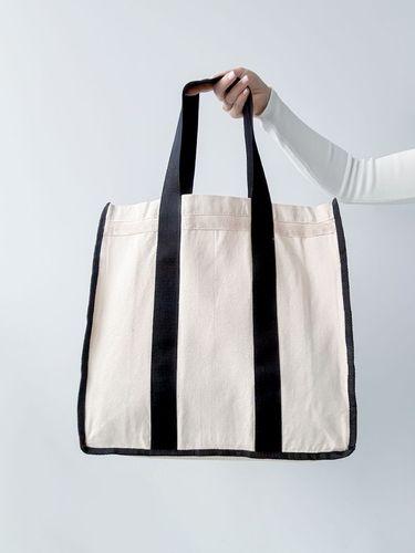 Містка тканинна торба для покупок та повсякденного використання, квадратна з довгими чорними стрічками, без друку, розмір: 40см х 40см х 12см 