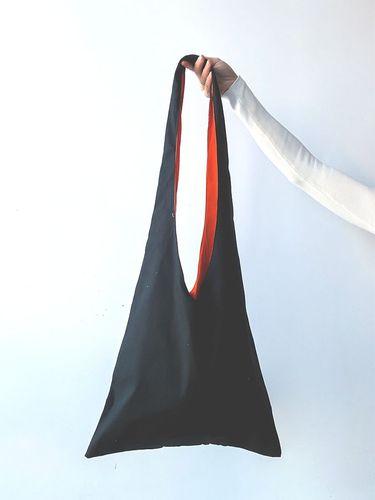 Сумка-хобо с контрастной подкладкой, без печати, размер: 43см х 92см