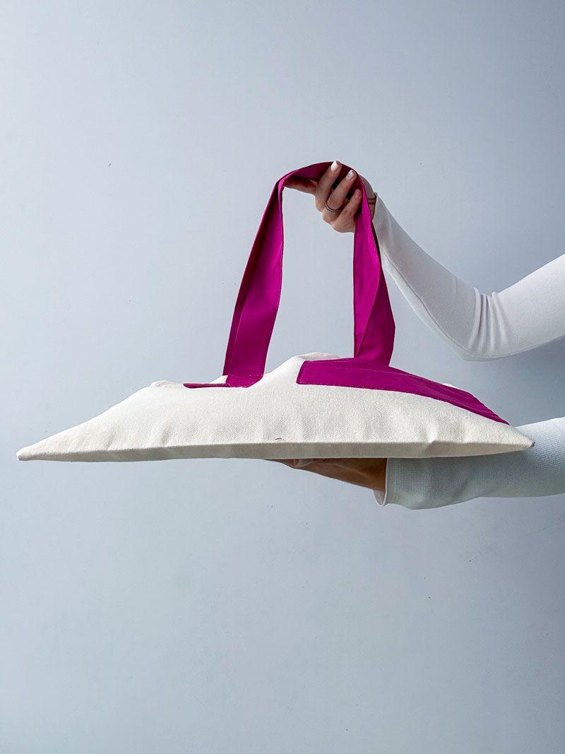Бежева шопер-сумка з саржі з рожевими ручками і зовнішньою кишенею - стильна екосумка для покупок і щоденного використання без друку, розмір: 38см х 40см