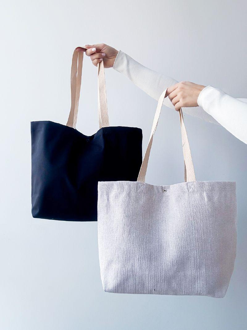 Об'ємний шопер з канвасу та брезенту, в в двох кольорах, без друку, розмір: 46см х 31см х 13см