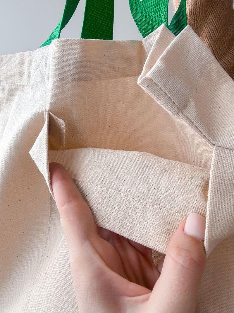 Еко-сумка з кишенею та зеленими ручками - багаторазовий шопер з натуральної тканини для покупок і щоденного використання, без друку, розмір: 35см х 38см х 7см