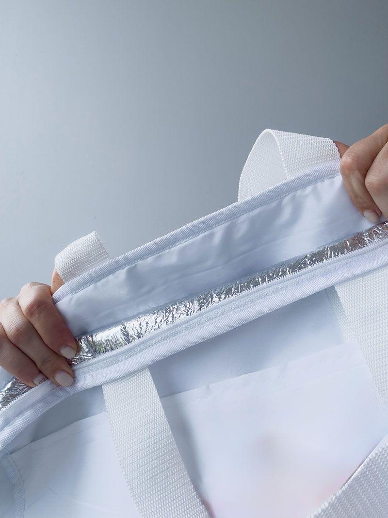 Біла термосумка-ланчбокс із плащівки з ручками - містка ізотермічна сумка-холодильник для їжі та напоїв без друку, розмір: 40см х 30см х 20см