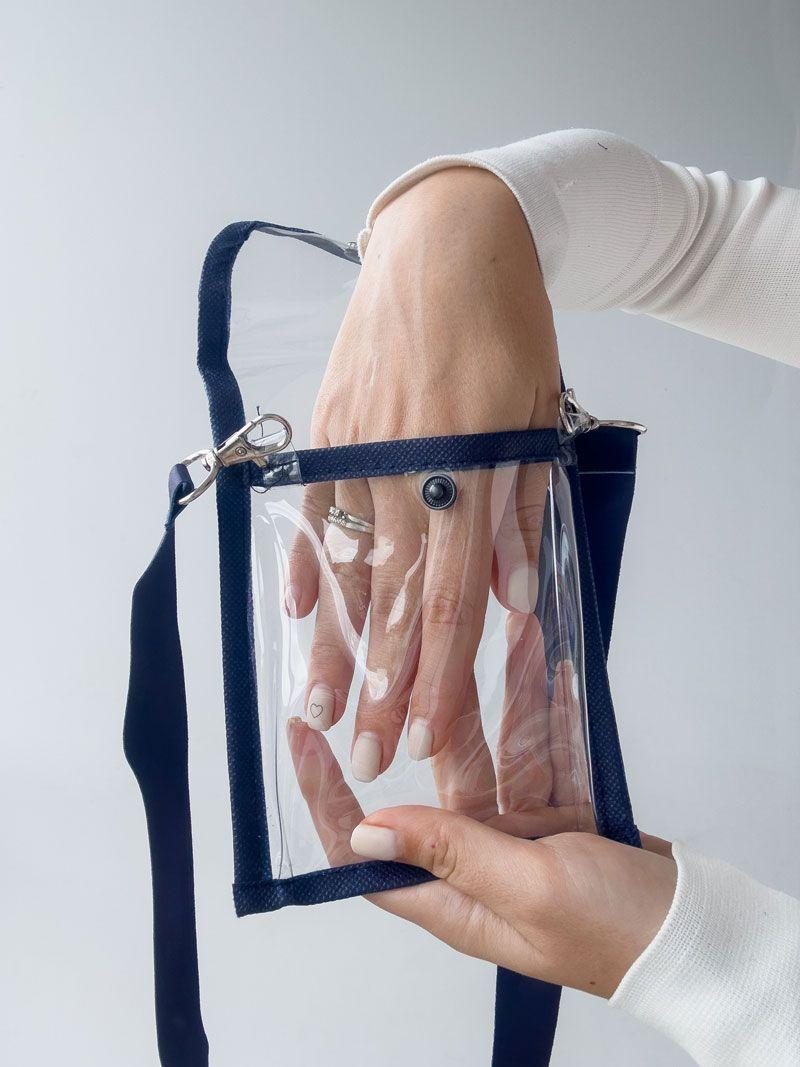 Прозора косметичка-сумочка з ПВХ з довгим ремінцем - компактний водостійкий органайзер для документів і дрібниць, без друку розмір: 10см х 12см х 2см