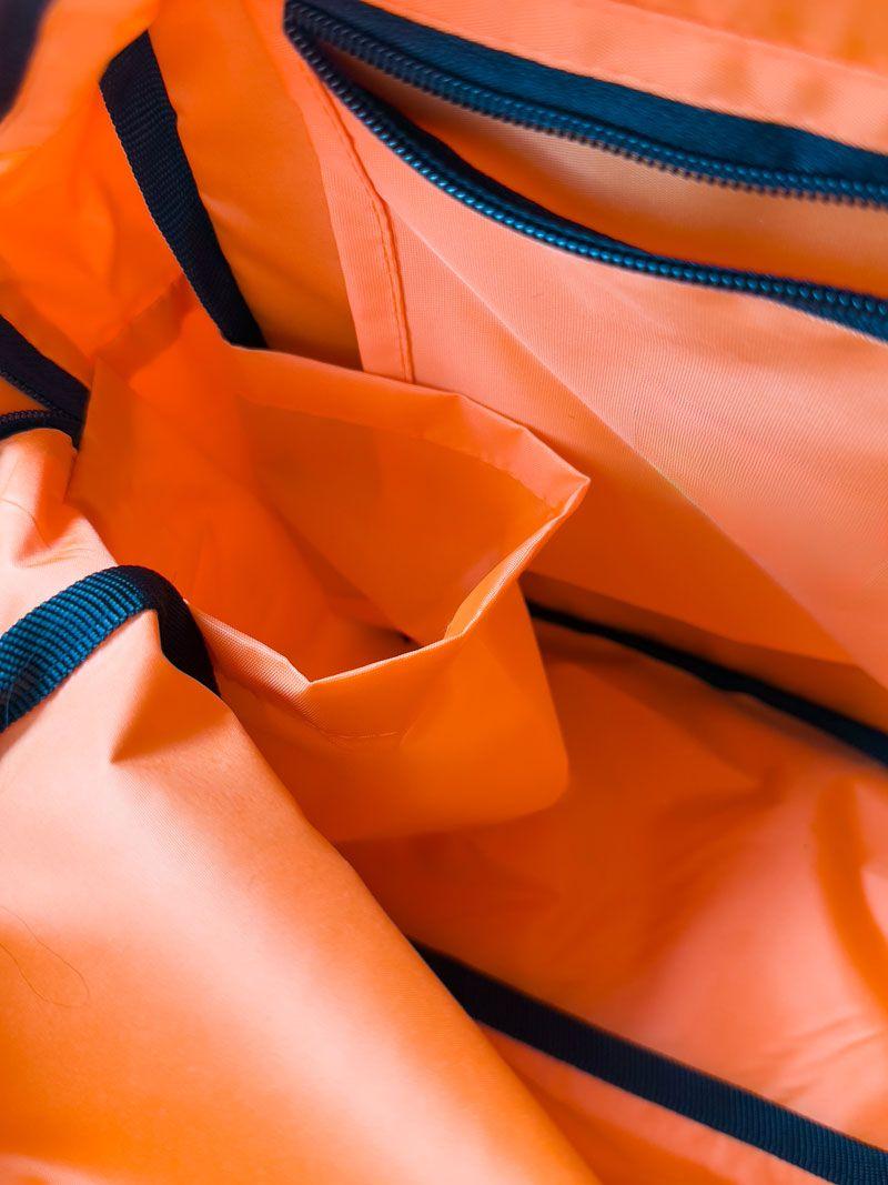 Помаранчевий рюкзак із водовідштовхувальної плащівки із зовнішньою та внутрішньою кишенею - компактний міський рюкзак для щоденного використання без друку розмір: 25см х 30см х 15см