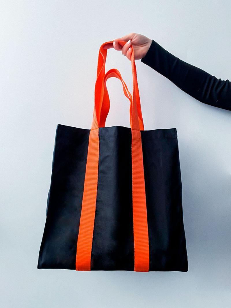 Объемный шопер с двойной оранжевой ручкой из плотного коттона без печати Размер: 41см х 41см х 10см