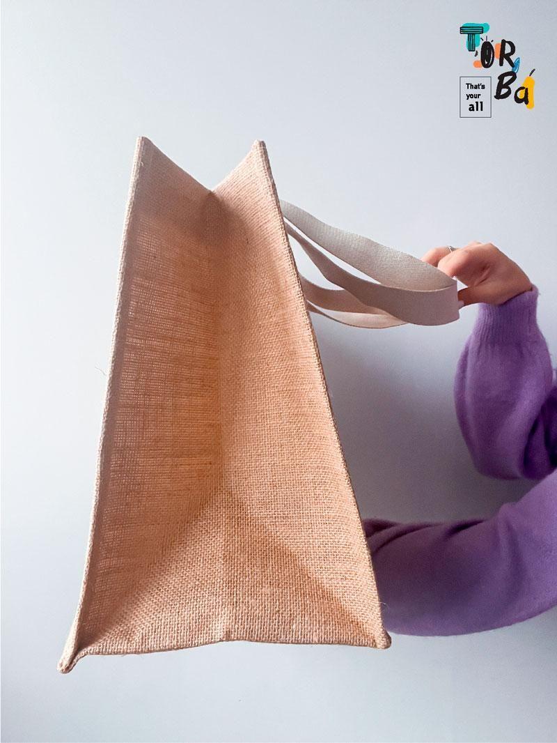 Огромная сумка из ламинированного джута без печати Размер: 55см х 40см х 20см