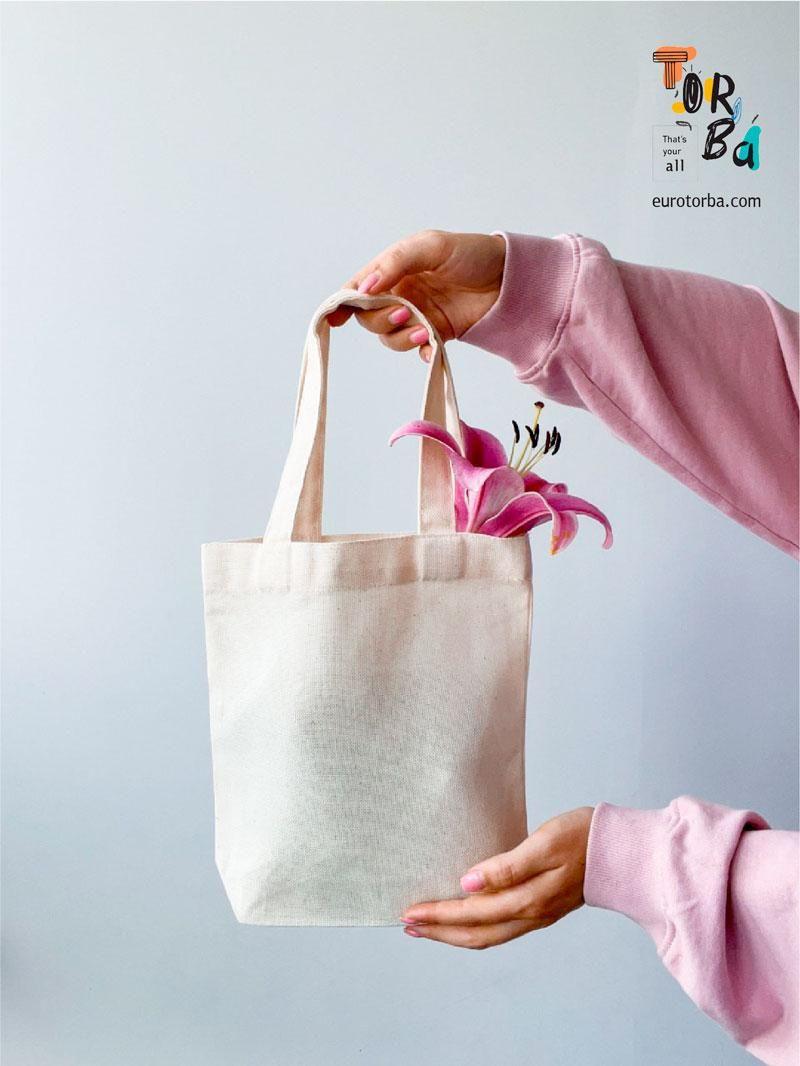 Маленький шопер з дном з двонитки без друку