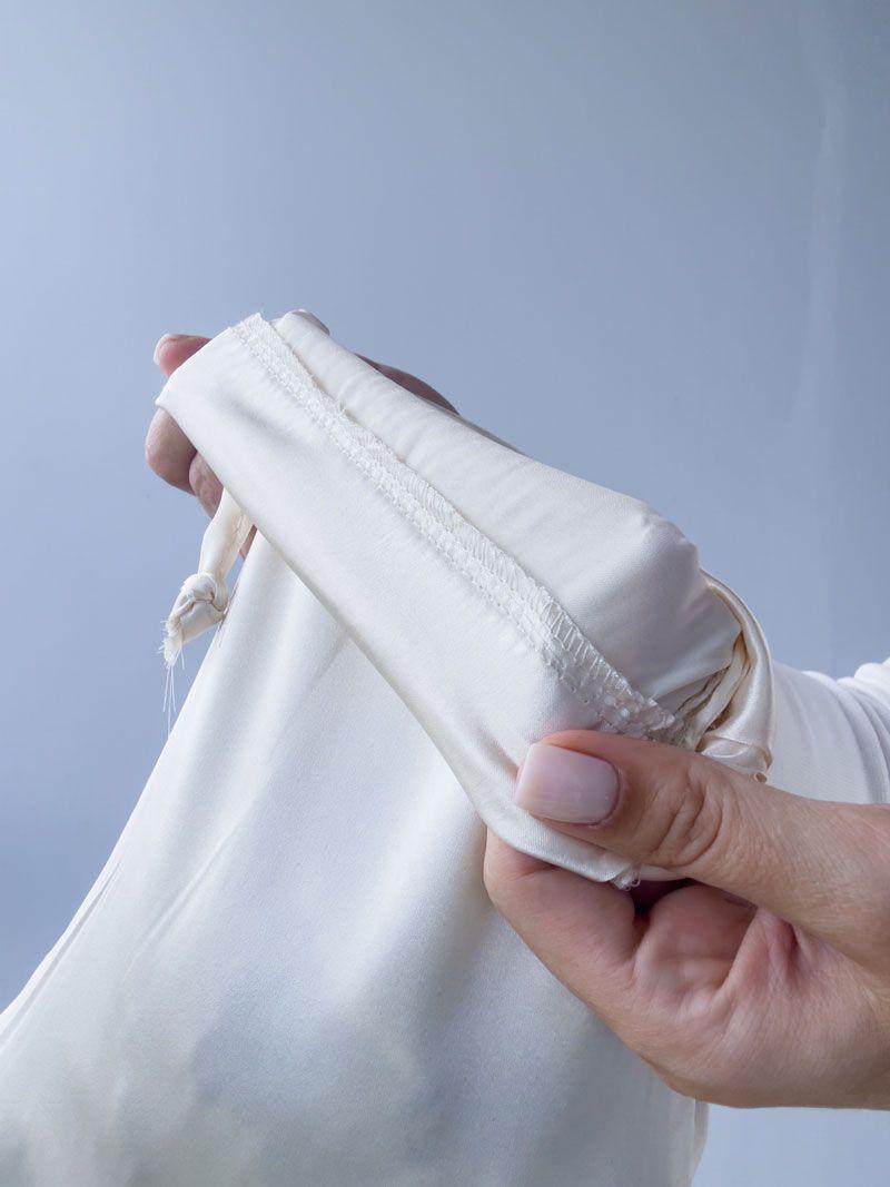 Атласний мішечок на зав’язках — елегантний тканинний пакет для подарунків та пакування аксесуарів без друку розмір: 21см х 29см