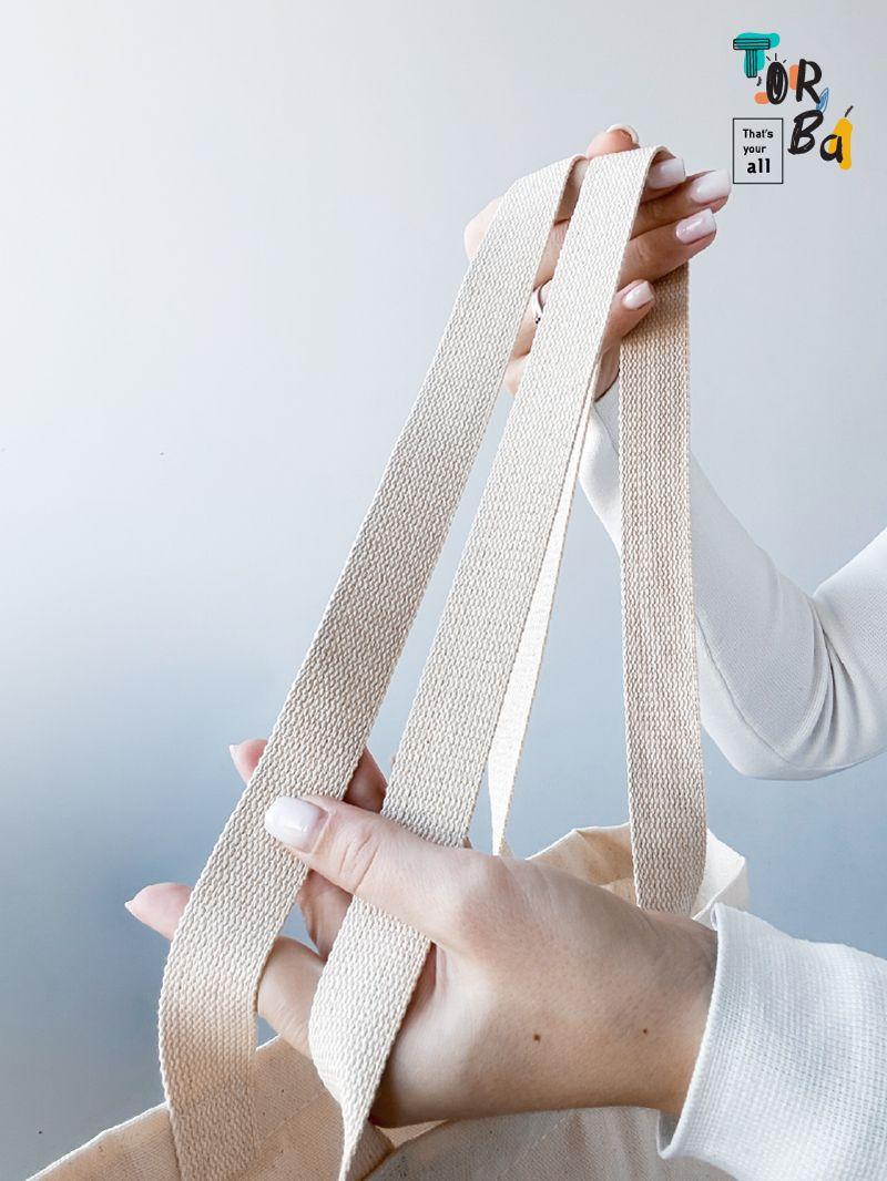 Світло-бежева стильна сумка-шопер з натуральної тканини для різних дрібничок на застібці-блискавці, без друку, розмір: 38см х 40см