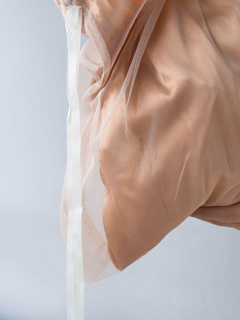 Атласна сумка з тюлевим верхнім шаром - легка екосумка ніжного кольору для шопінгу та образів у стилі soft girl без друку, розмір: 30см х 30см