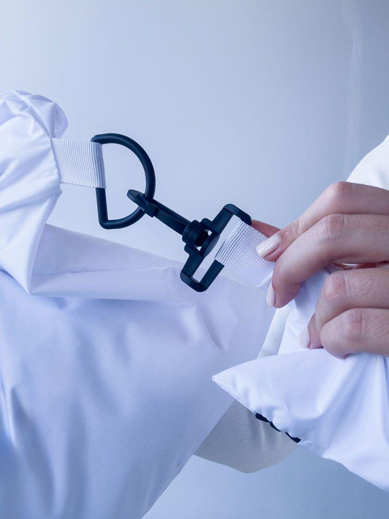 Легка складна шопер-сумка з нейлону з карабіном і чохлом – багаторазова сумка для покупок без друку розмір: 40см × 55см