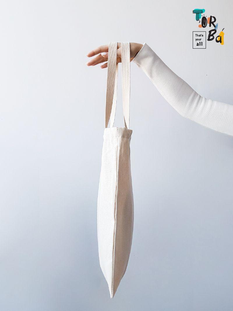 Світло-бежева стильна сумка-шопер з натуральної тканини для різних дрібничок на застібці-блискавці, без друку, розмір: 38см х 40см