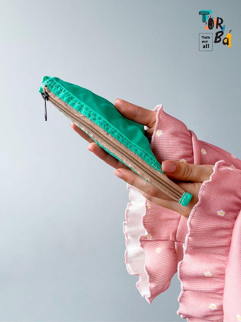 Складана сумка-пакет трансформер бірюзового кольору з плащівки,  міцний та стильний варіант для покупок і повсякденного використання. без друку Розмір: 40см х 60см