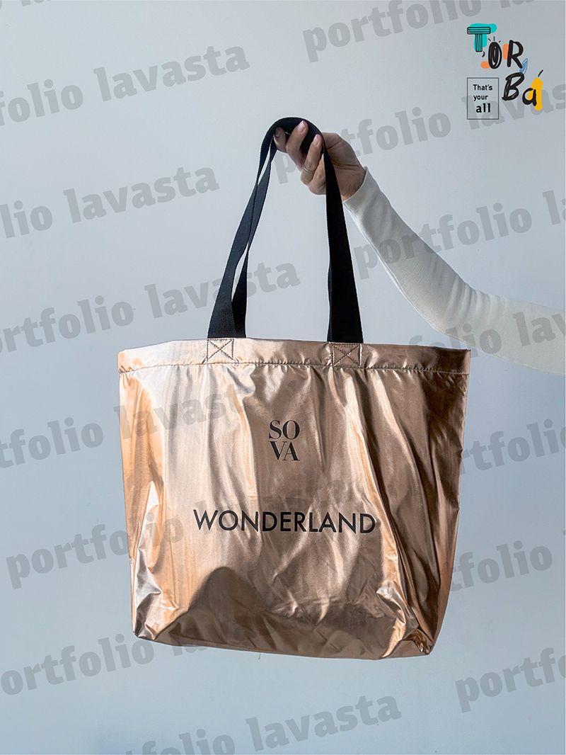 Містка золота еко-сумка з водовідштовхувальної плащової тканини, без друку, розмір: 45см х 35см х 15см