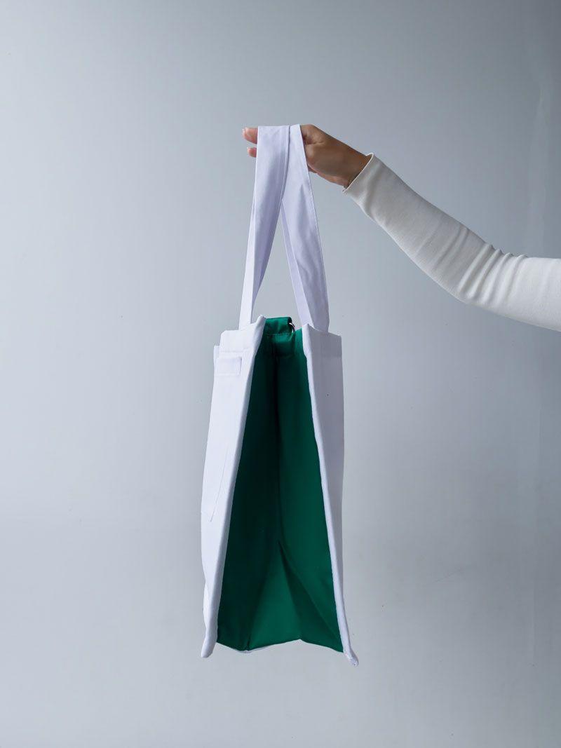 Білий шопер із бавовни з внутрішніми зеленими кишенями — стильна екосумка для покупок та щоденного використання без друку розмір: 38см х 35см х 15см