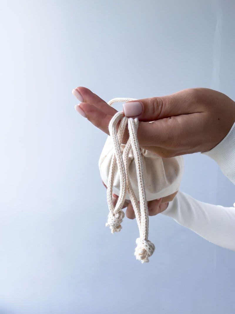 Мішечок із бязі з квадратним дном і бавовняним шнурком — натуральний тканинний пакет для пляшок та подарункового пакування без друку розмір: 17см х 22см х 9см