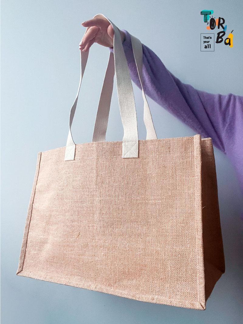 Огромная сумка из ламинированного джута без печати Размер: 55см х 40см х 20см