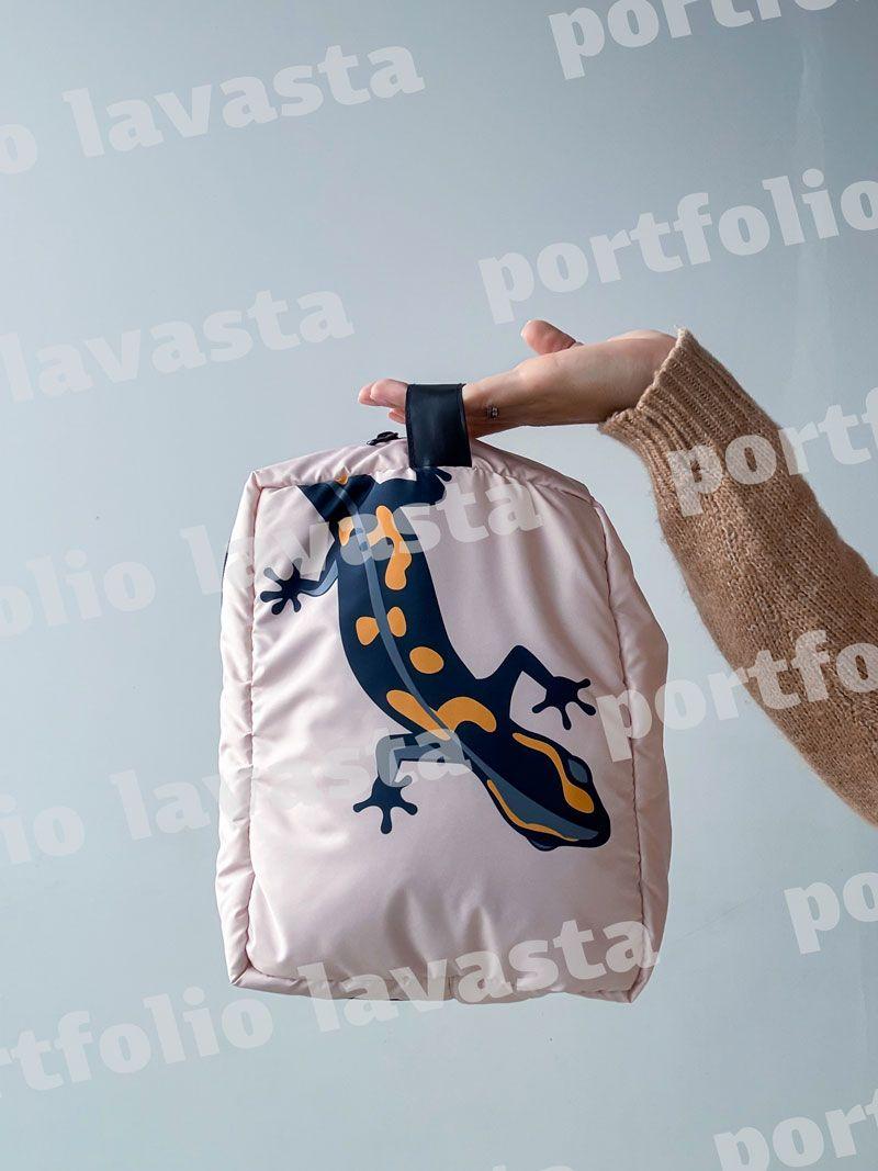 Об’ємна м’яка косметичка з блискавкою - ніжно-рожева дорожня косметичка з ручкою, без друку, розмір: 25cм х 20см х 10см