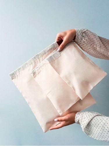 Мішечок з розмірами в асортименті з тонкого котону без друку 17 см х 24 см