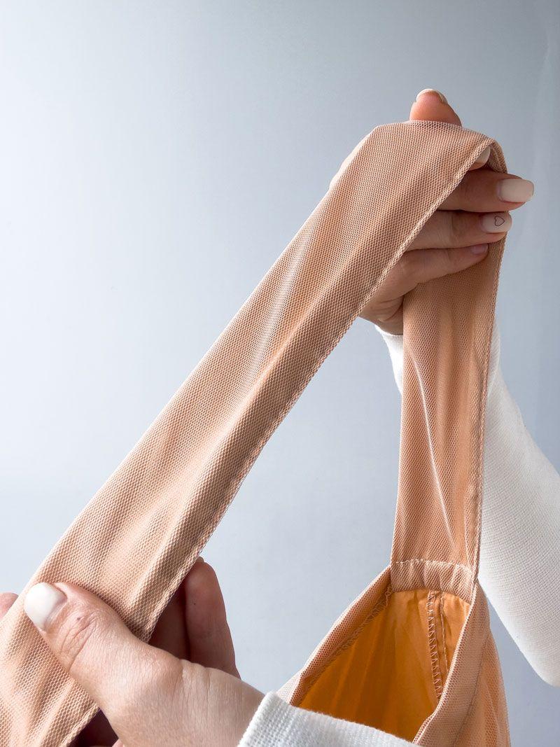 Атласна сумка з тюлевим верхнім шаром - легка екосумка ніжного кольору для шопінгу та образів у стилі soft girl без друку, розмір: 30см х 30см