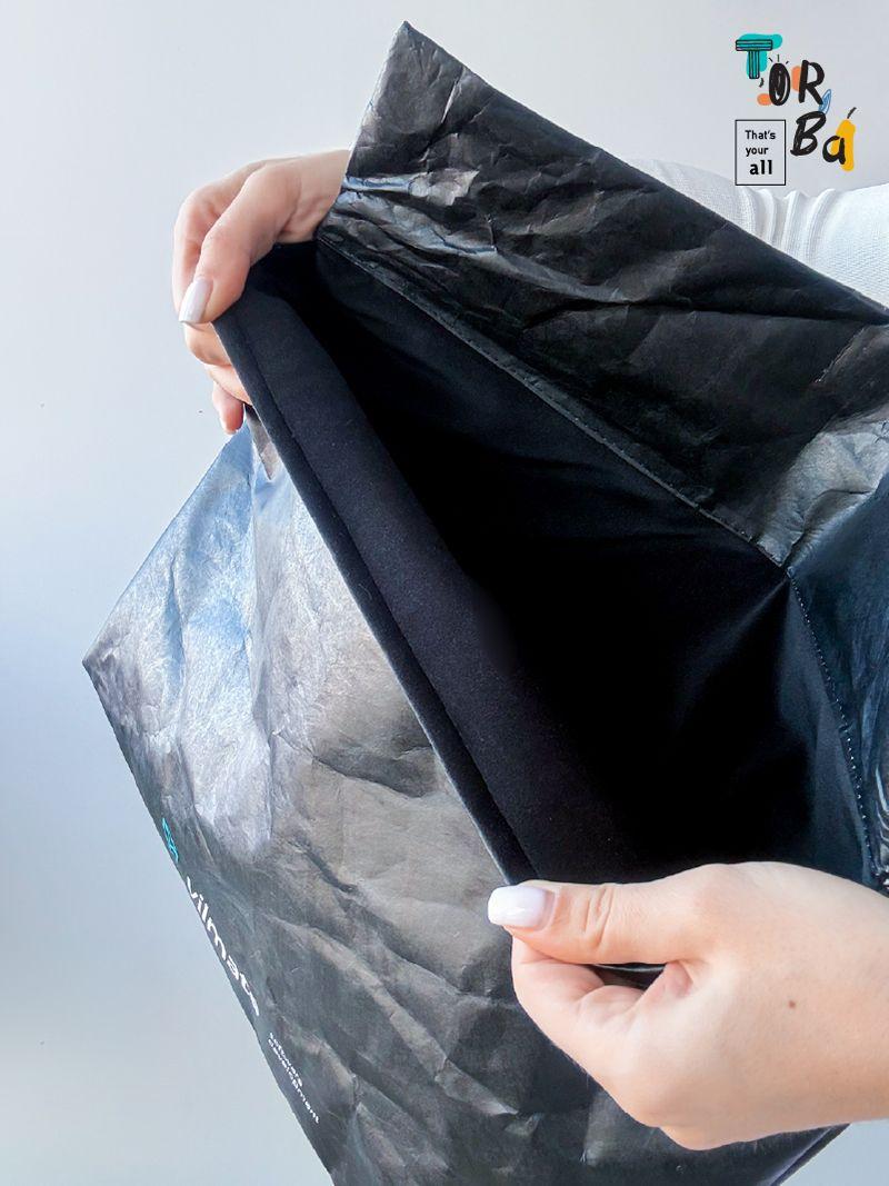 Чорний конверт-косметичка для зберігання речей та захисту від вологи, без друку, розмір: 41см х 31см