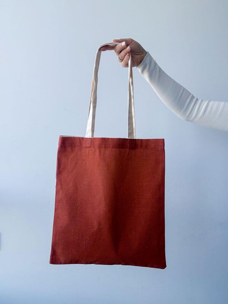 Однотонные экошоперы из бязи с ручками разных цветов - стильные хлопчатобумажные сумки для покупок, города и брендирования размер: 35см × 40см