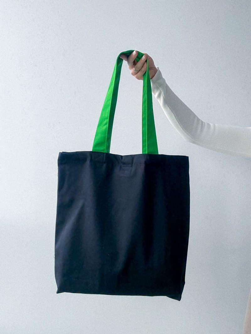 Чорно-зелений шопер із саржі з кишенею та магнітною кнопкою - стильна екосумка для покупок і щоденного використання без друку, розмір: 42см х 40см х 8см