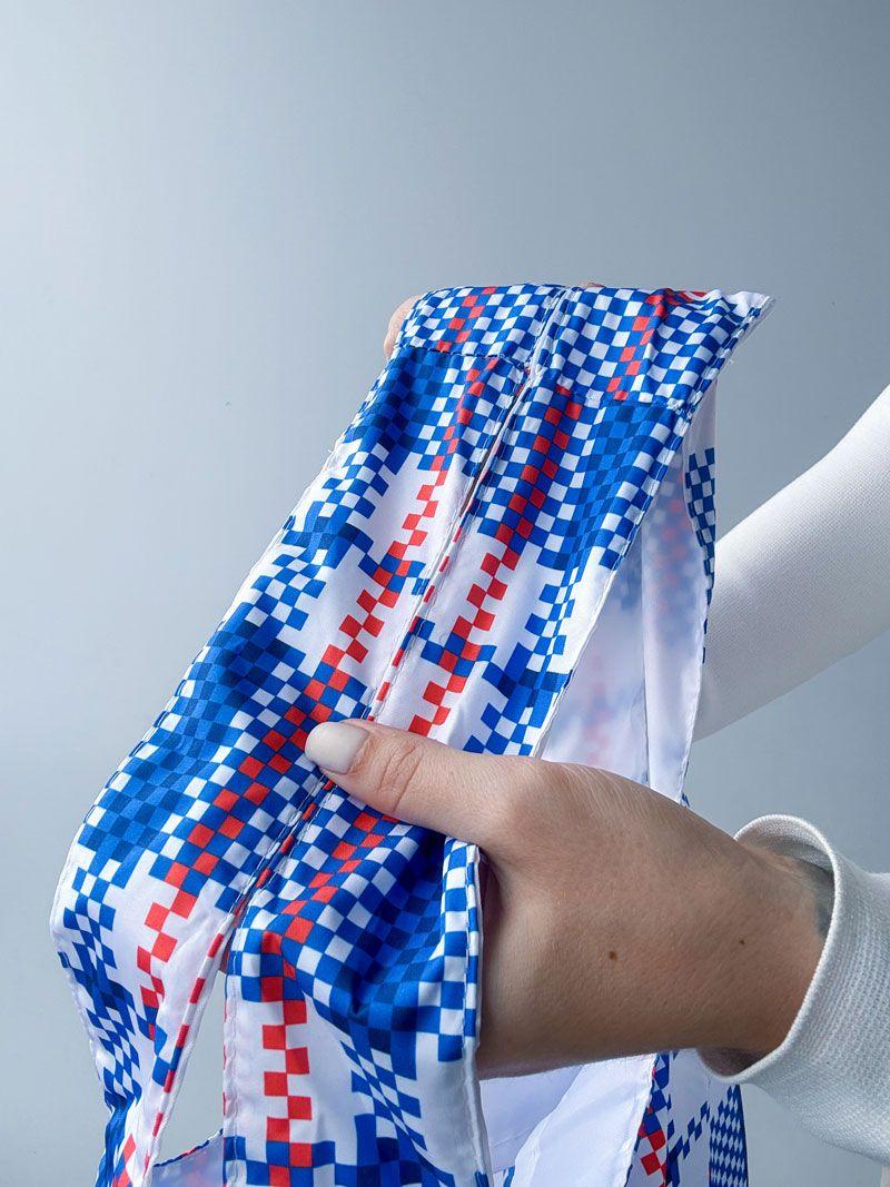 Сумка-пакет із плащівки в клітинку з широкою ручкою - легка складна еко-сумка для покупок, прогулянок та щоденного використання без друку розмір: 45см × 71см