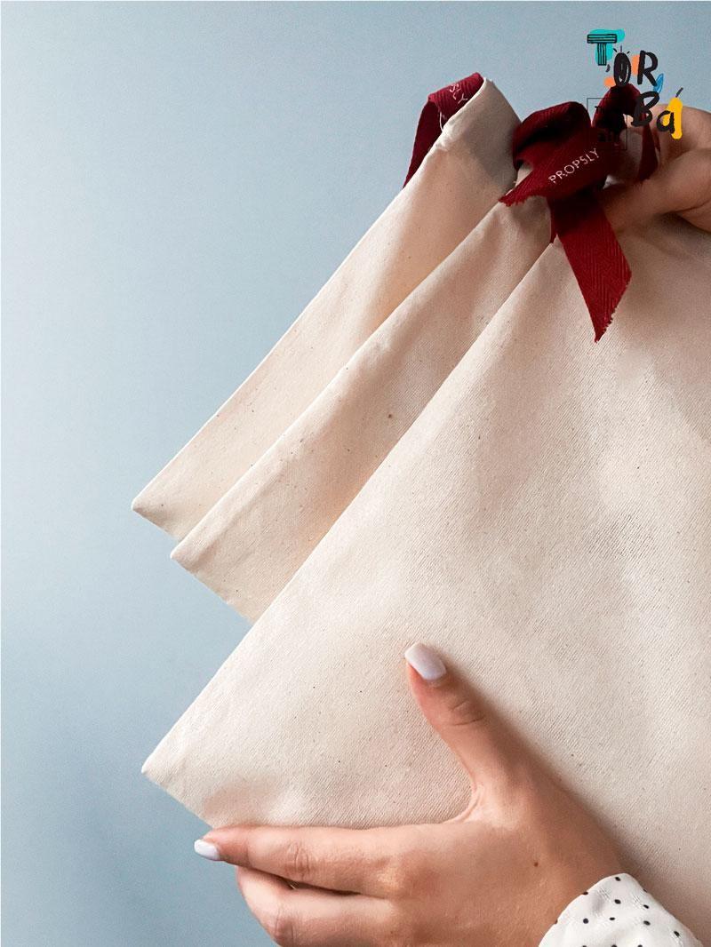 Мішечок з розмірами в асортименті з тонкого котону без друку 17 см х 24 см