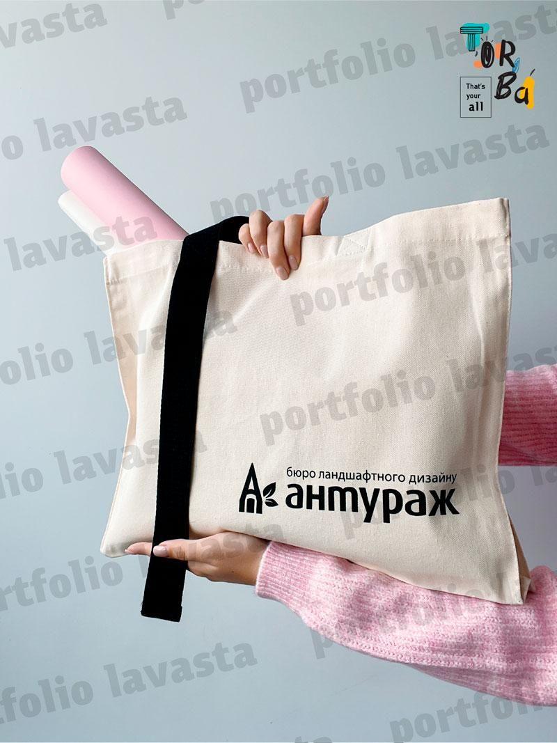 Горизонтальна щільна котонова сумка з подовженою ручкою без друку